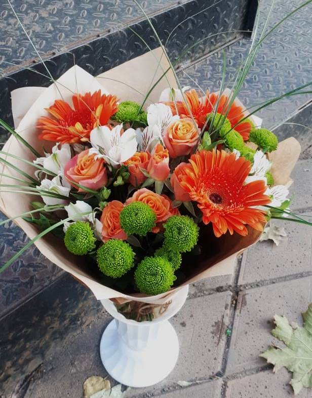 Букет цветов из: Герберы, Хризантемы, Альстромерии и Розы в Тенгинской