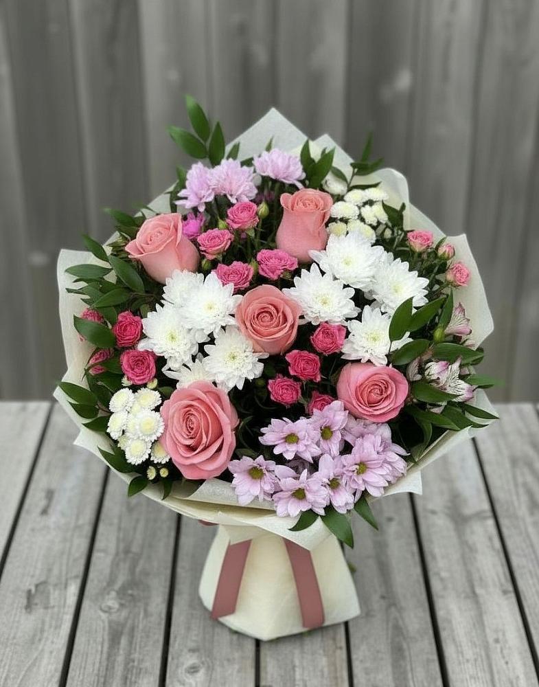 Букет цветов из: Альстромерии, Гвоздики, Розы и Хризантемы в Тенгинской