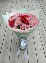Букет цветов из:  Альстромерии в Тенгинской