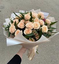 Букет Кремовые розы Латте в Тенгинской