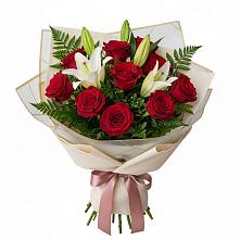Букет цветов из:  Лилии и Розы в Тенгинской