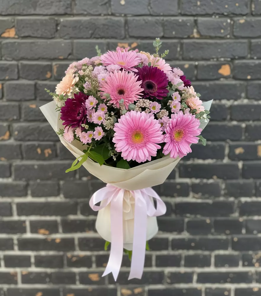 Букет цветов из: Герберы и Хризантемы в Тенгинской