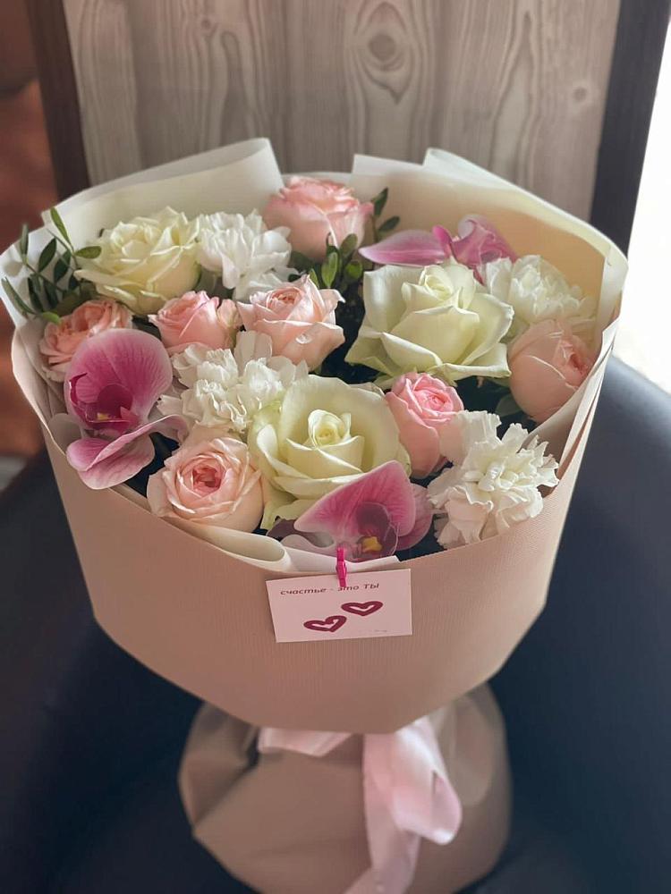 Букет цветов из: Орхидеи, Розы и Гвоздики в Тенгинской