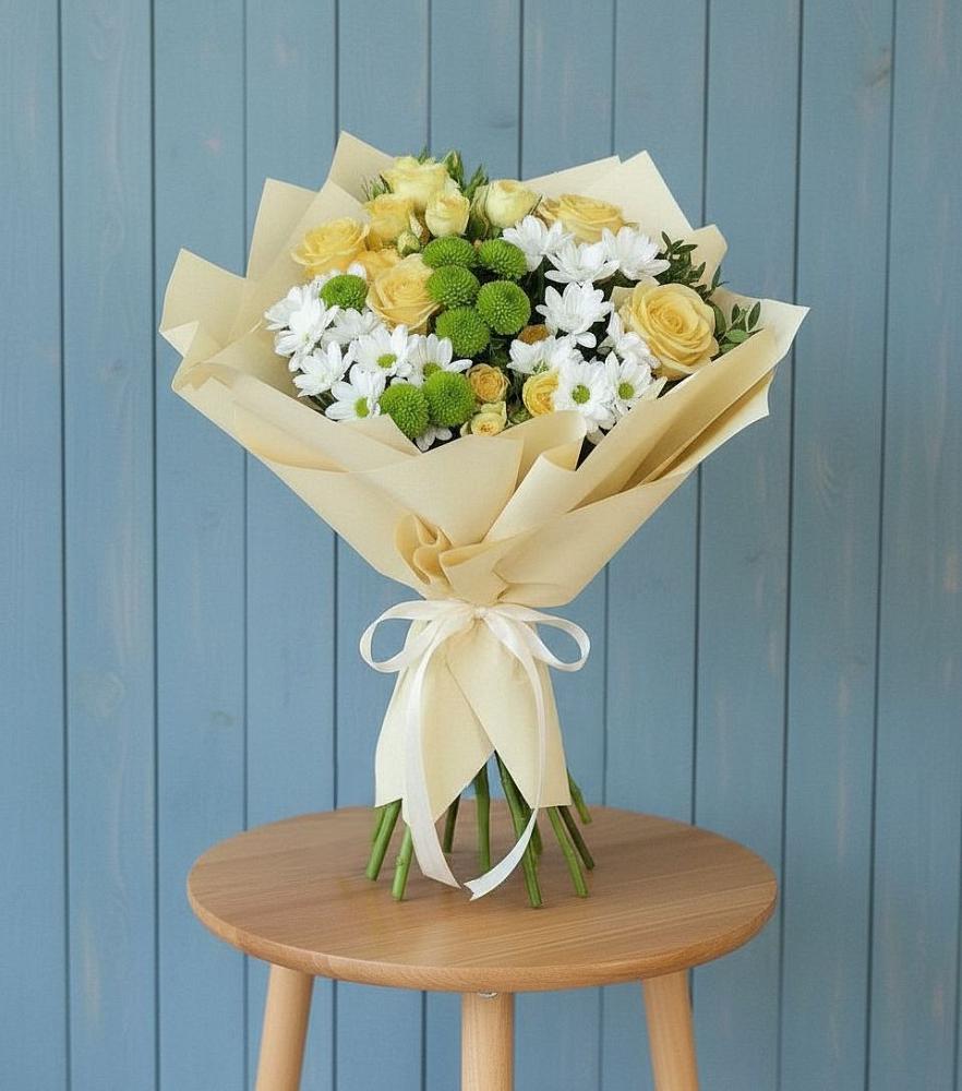 Букет цветов из: Хризантемы и Розы в Тенгинской