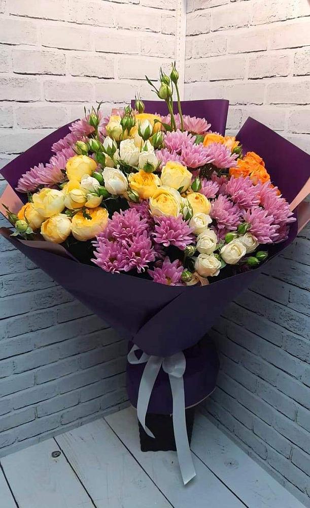 Букет цветов из: Хризантемы и Розы в Тенгинской