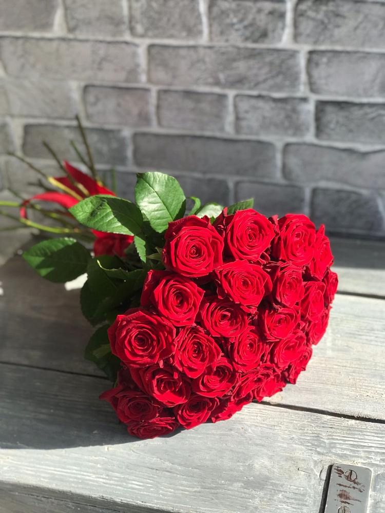 Букет Красные розы Фридом в Тенгинской