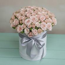 Цветочная композиция из Розы в шляпной коробке в Тенгинской