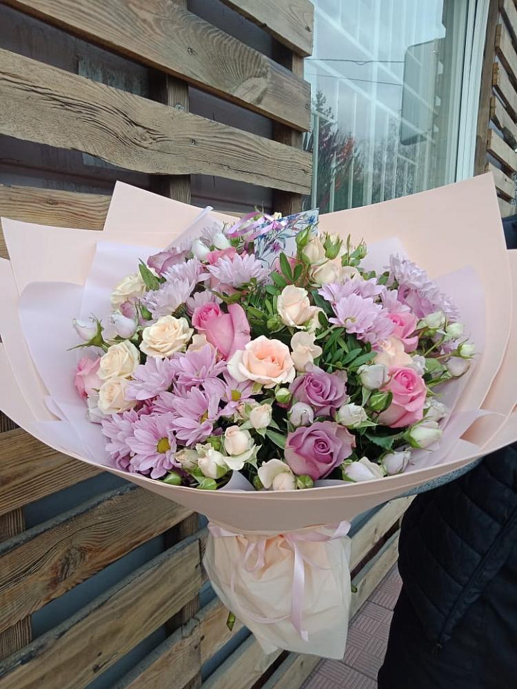 Букет цветов из: Розы и Хризантемы в Тенгинской