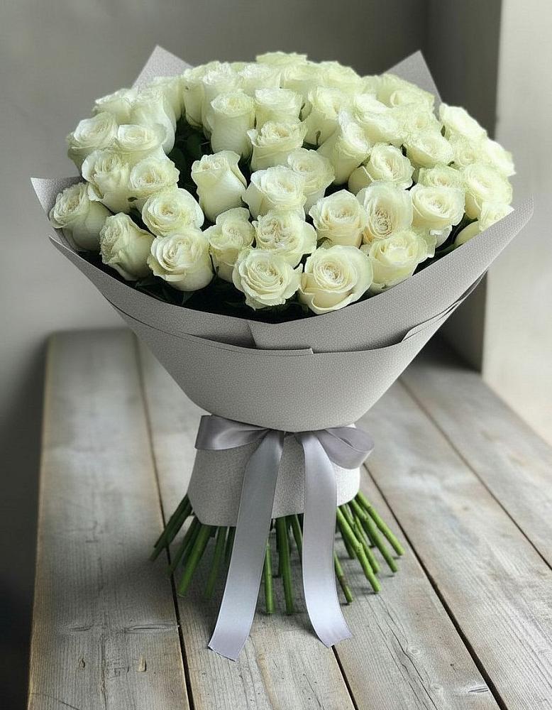 Букет 35 Белых роз в Тенгинской