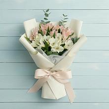 Букет цветов из:  Альстромерии в Тенгинской