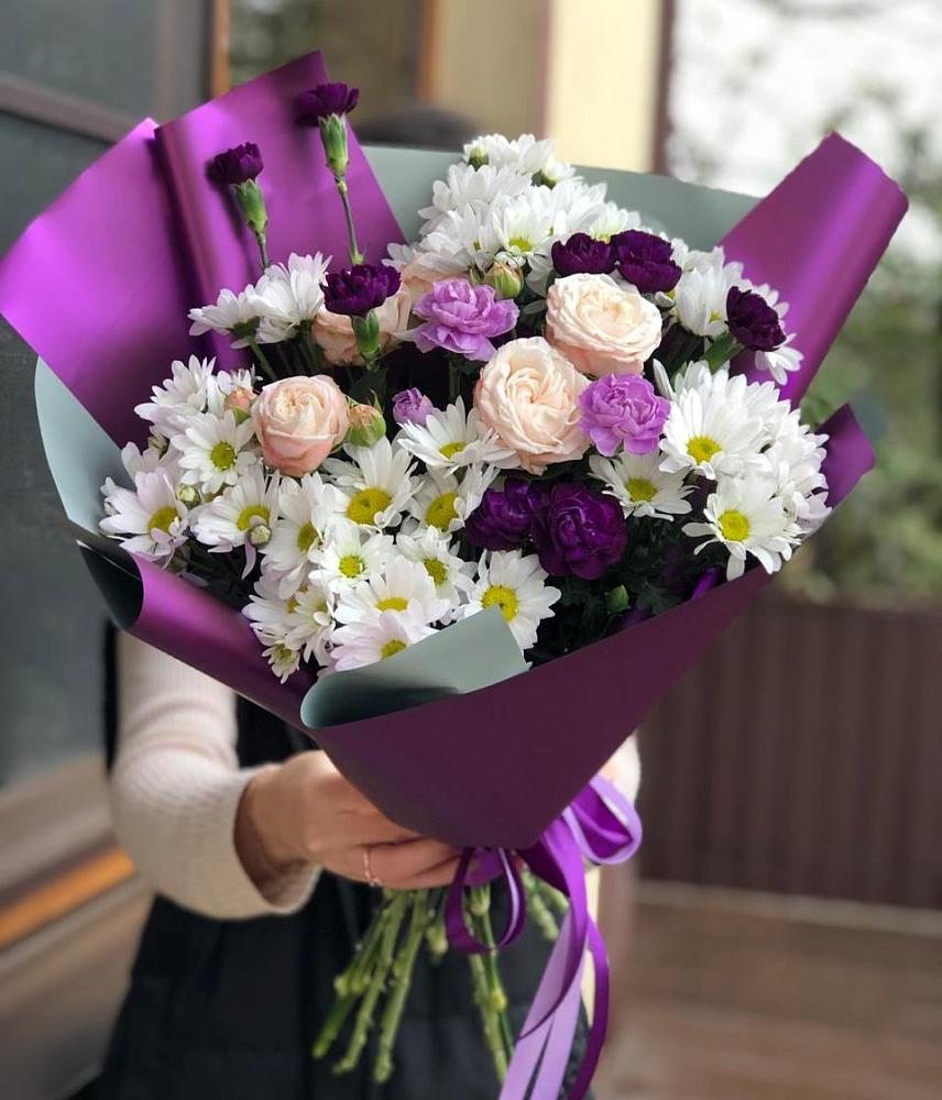 Букет цветов из: Хризантемы, Гвоздики и Розы в Тенгинской