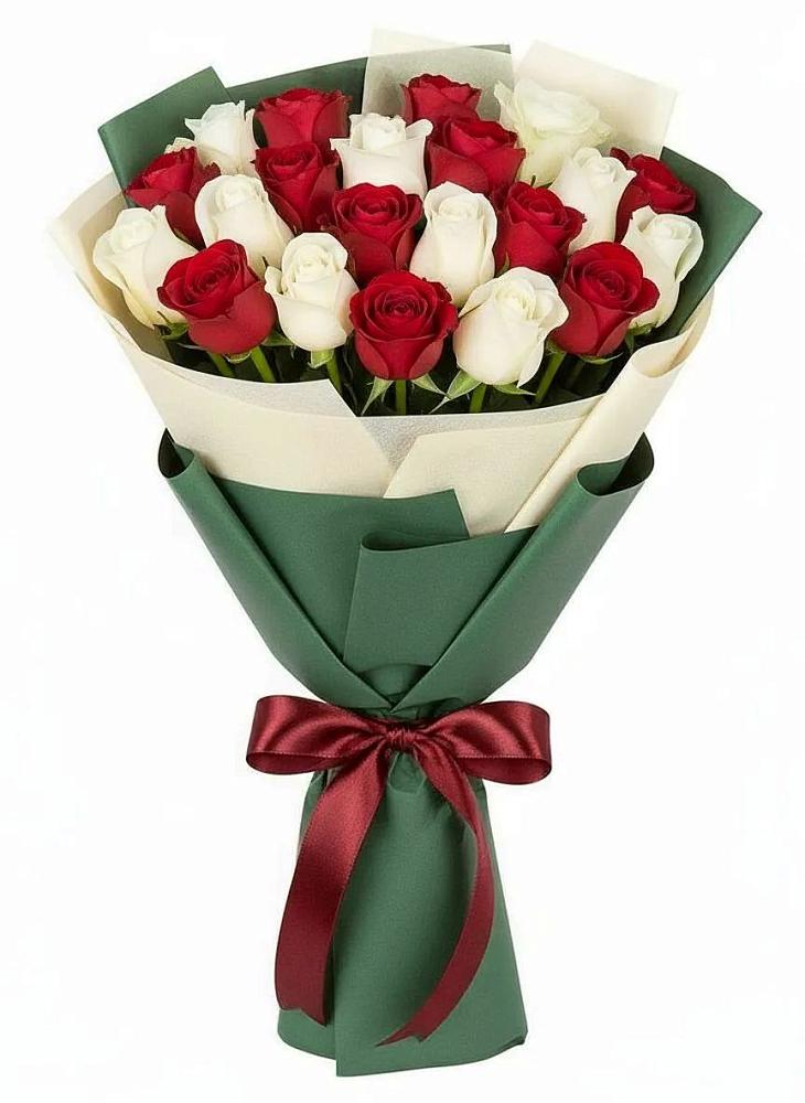 Букет Микс из красных и белых роз в Тенгинской