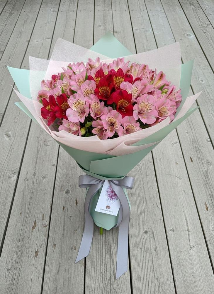 Букет цветов из: Альстромерии в Тенгинской