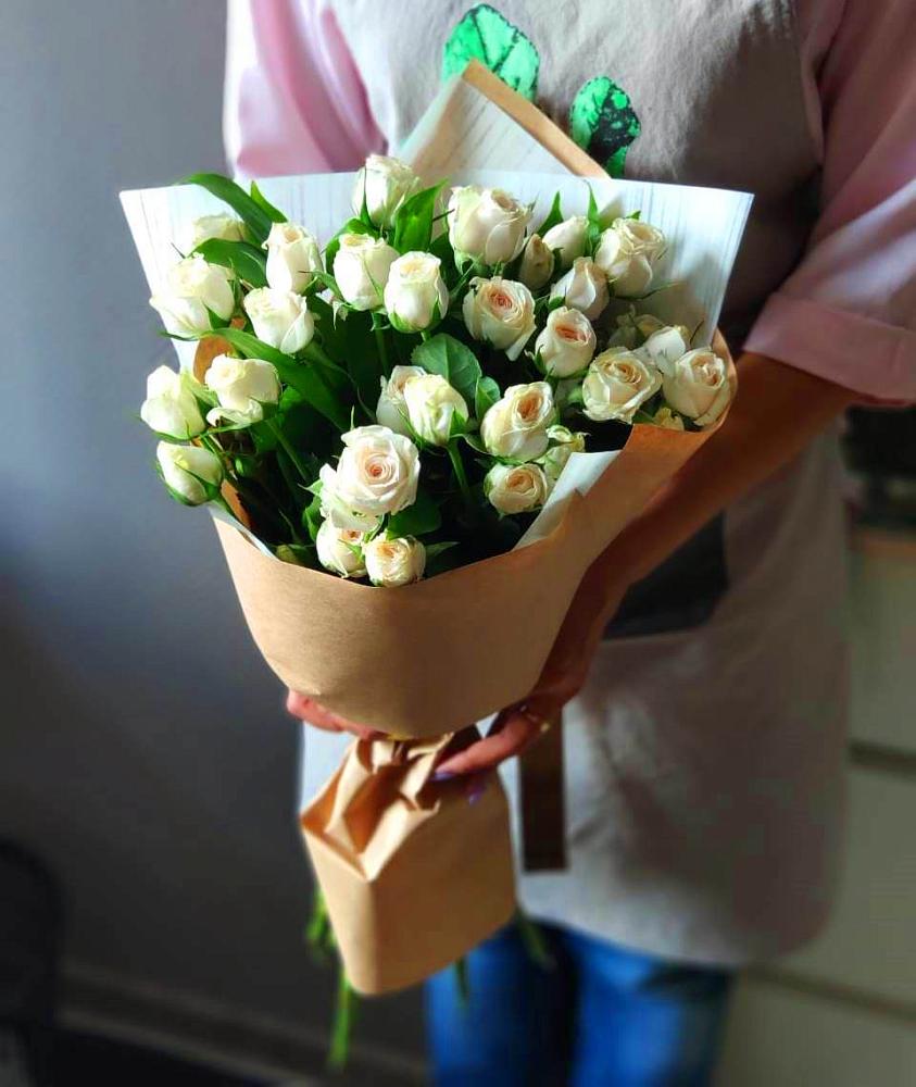 Букет цветов из: Розы в Тенгинской