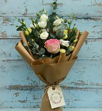 Букет цветов из:  Розы и Лизиантусы #REPLACE_PRED# Тенгинской